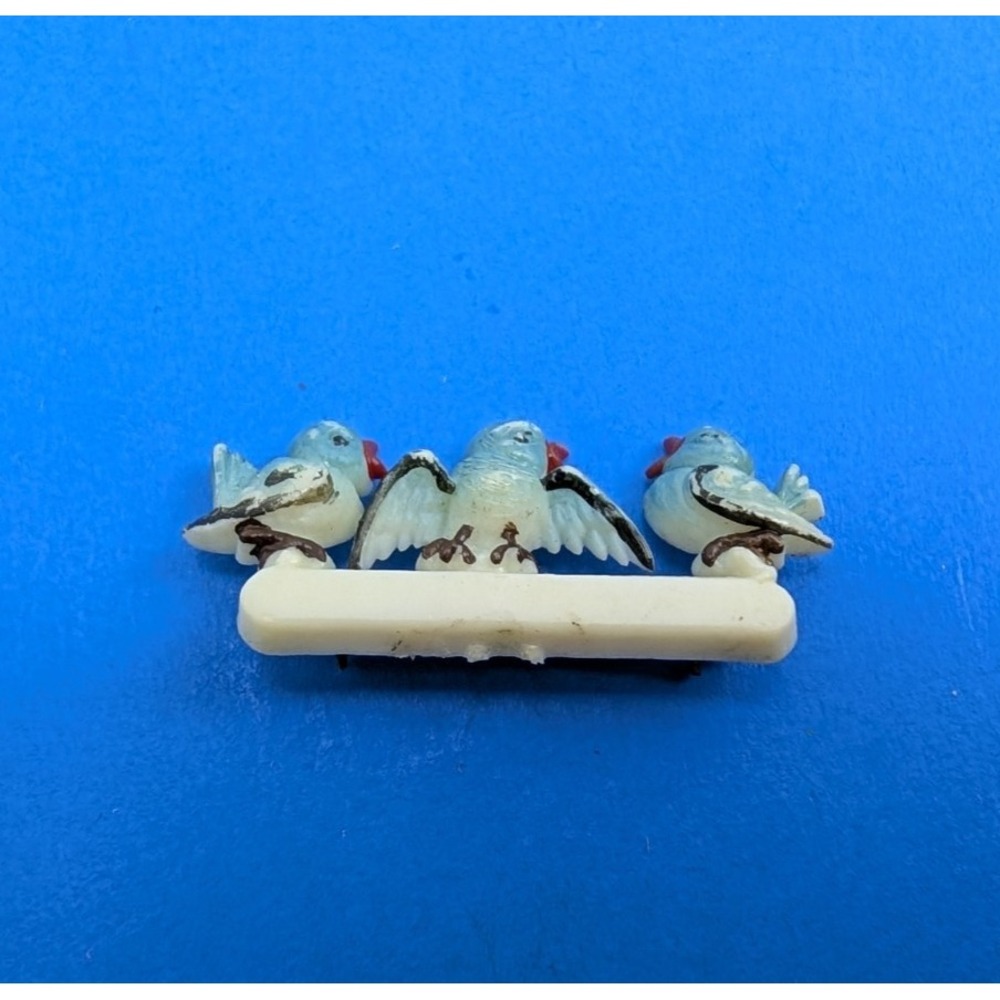 Vintage Three Birds on Branch Painted Brooch Tyrolean Hat Pin Plastic